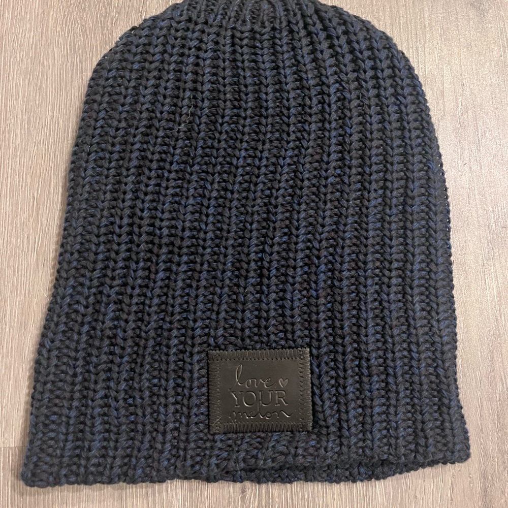 Love Your Melon Black and Blue Knit Beanie Hat. NWOT